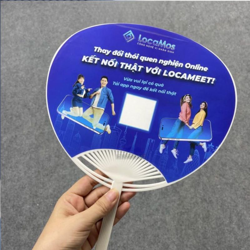 Quạt cầm tay in Logo Thương Hiệu