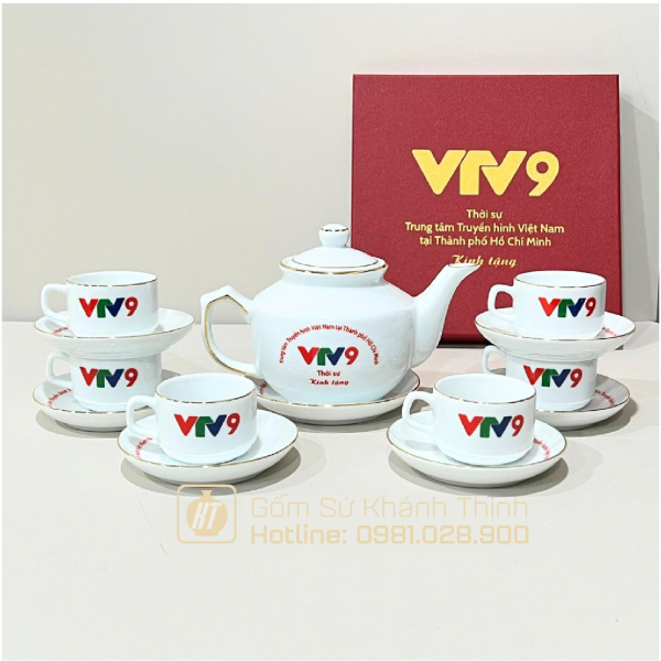 Quà tặng bộ ấm chén in logo vuông hồng công chỉ vk 500ml