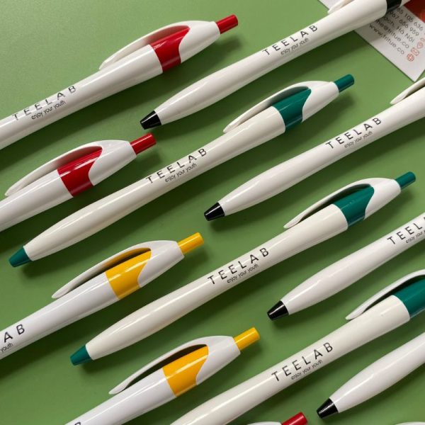 Bút Bi In Logo Công Ty Quà Tặng Doanh Nghiệp